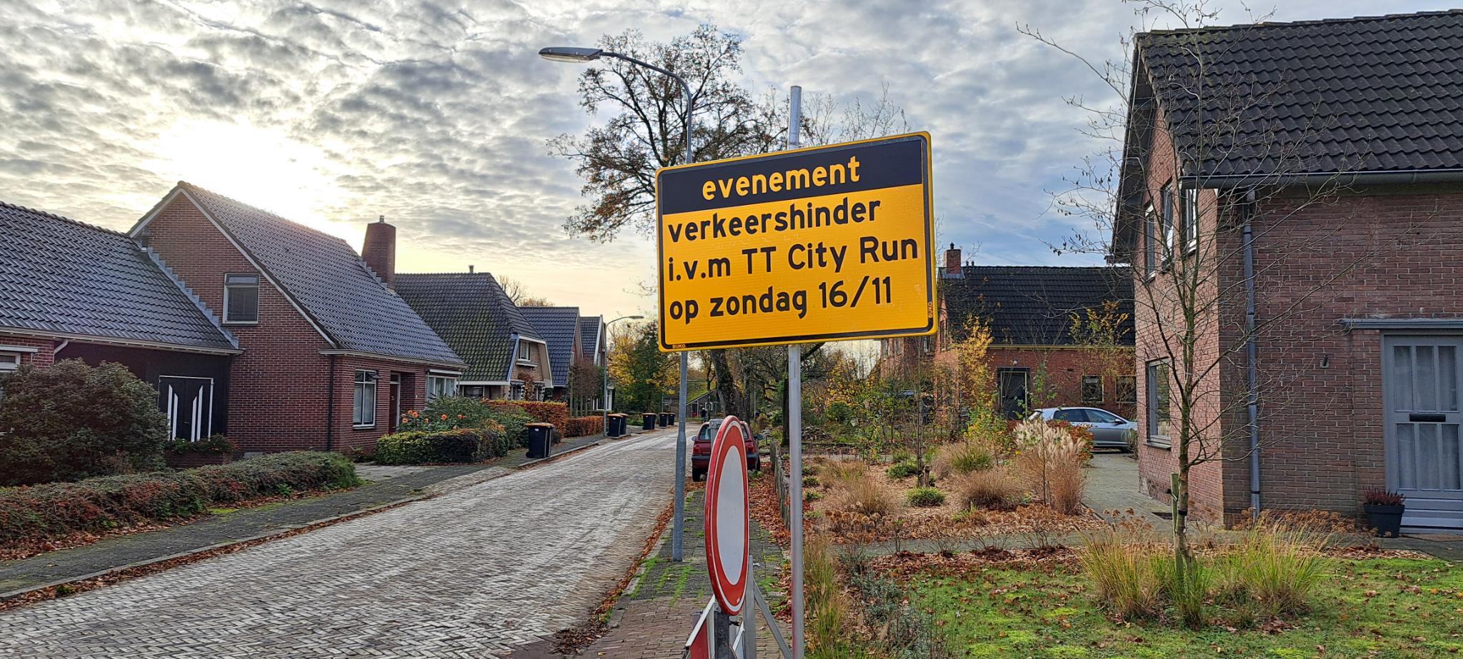 Bloemgaard Rolde Wegafsluitingen Rolde tijdens TT Marathon - Rolderpost